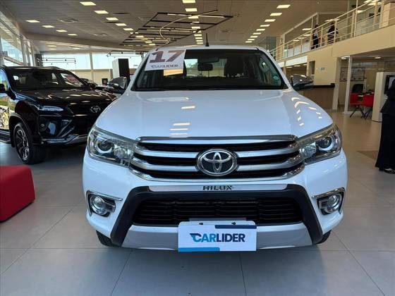 TOYOTA HILUX 2.8 SRX 4X4 CD 16V DIESEL 4P AUTOMÁTICO TOYOTA HILUX 2.8 SRX 4X4 CD 16V DIESEL 4P AUTOMÁTICO